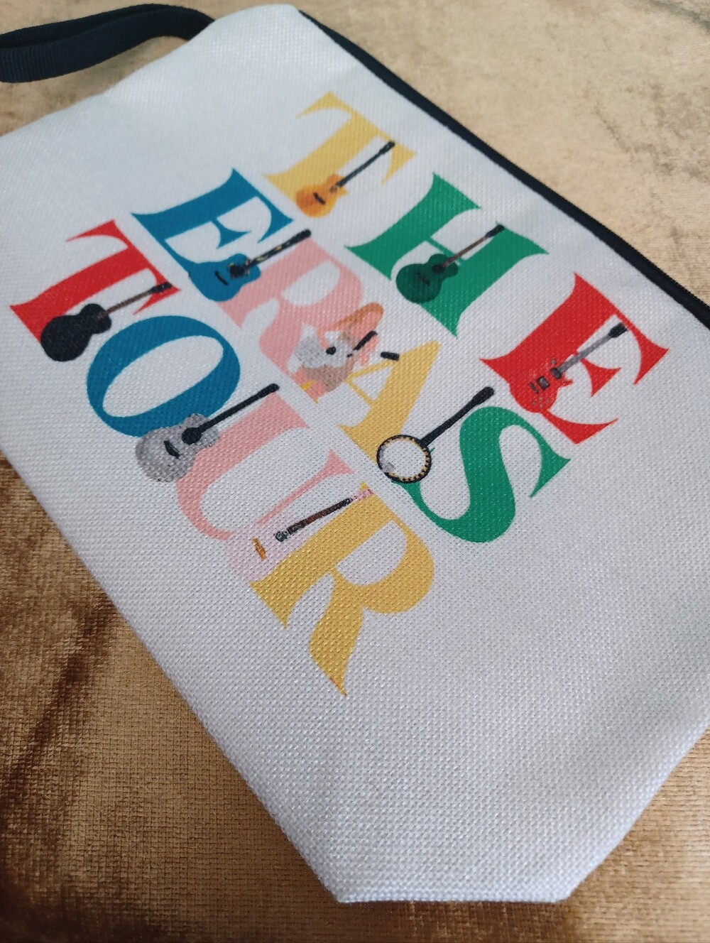 White ERAS Canvas Wristlet Pouch with Colorful Costume Print Set Of 2 NEW
